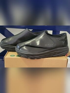 BNIB OrthoComfoot Men's Orthopedic Shoes